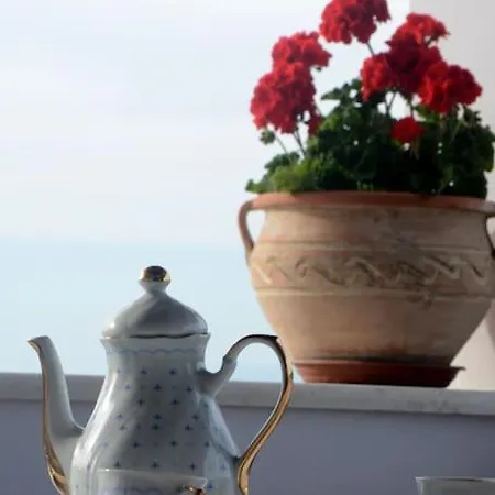 Nyaraló Maria Krini (Corfu)